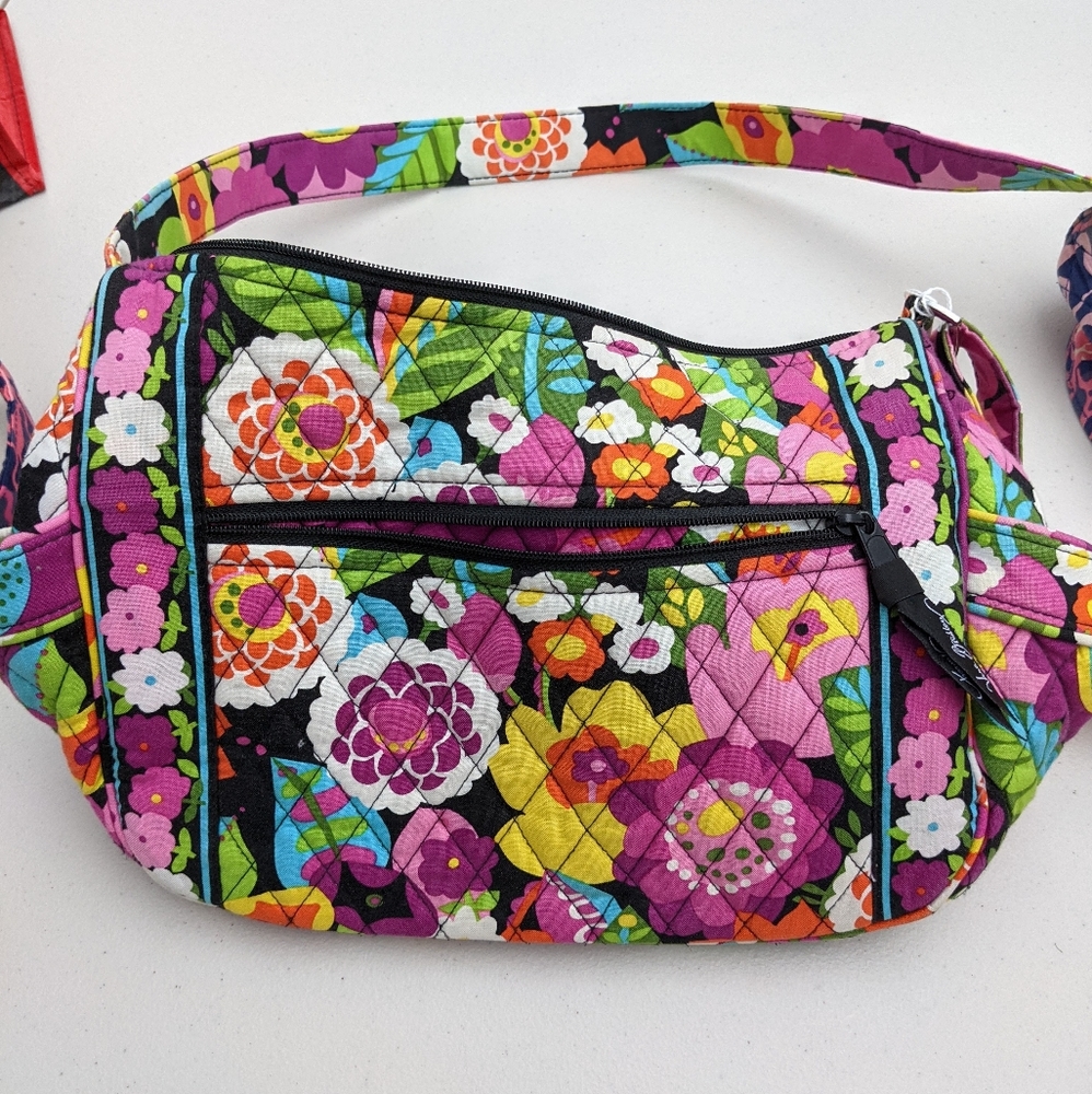 Vera Bradley On The Go Crossbody Va Va Bloom